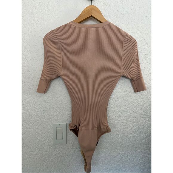 A.L.C. Ribbed Toni Bodysuit in Tamarind Beige Size L - Picture 8 of 12